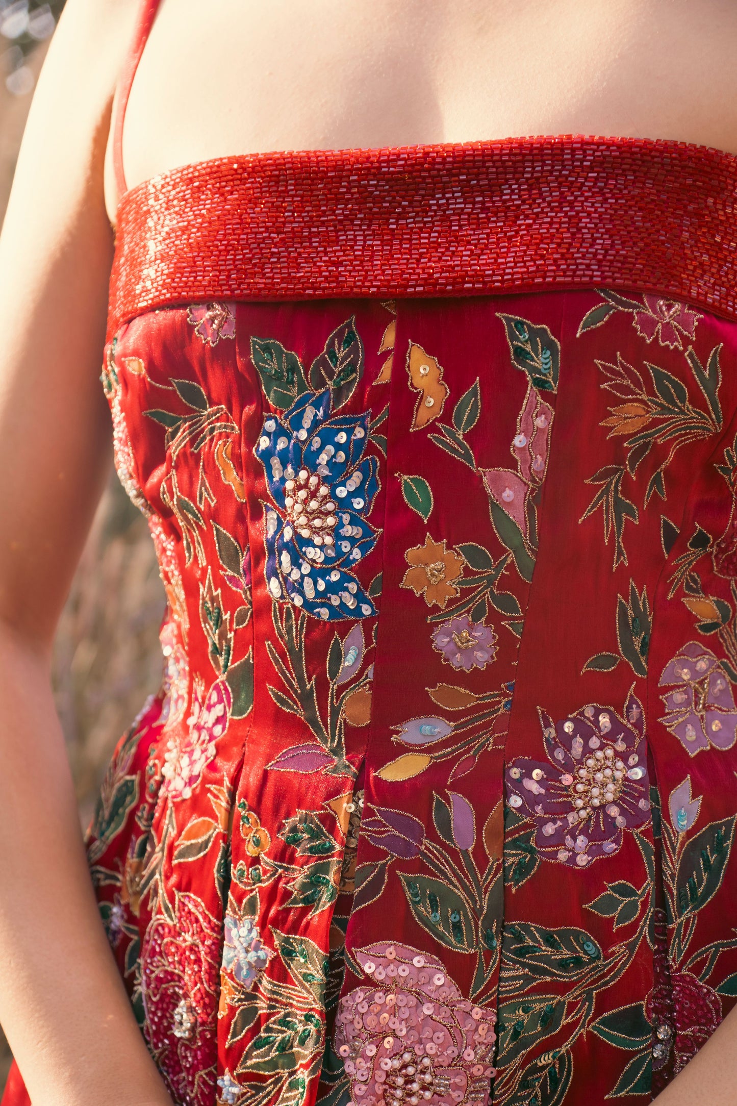 Red hand painted embroidered pleated short dress