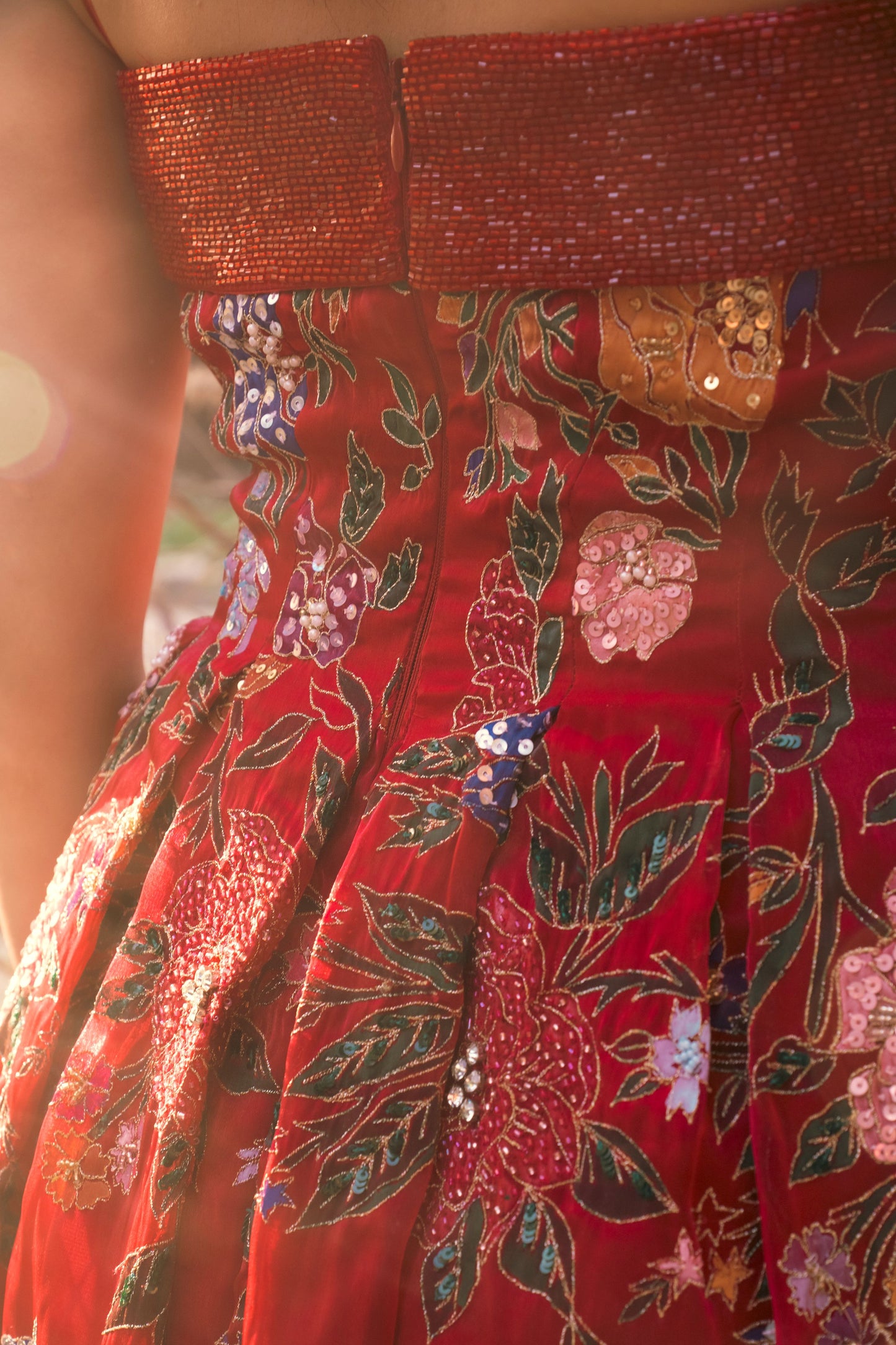 Red hand painted embroidered pleated short dress