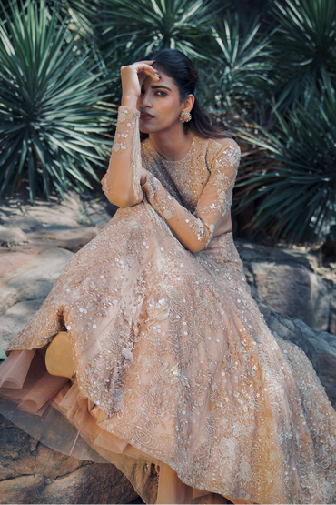 Sandhya Sona Beige Embroidered Fishcut Lehenga set