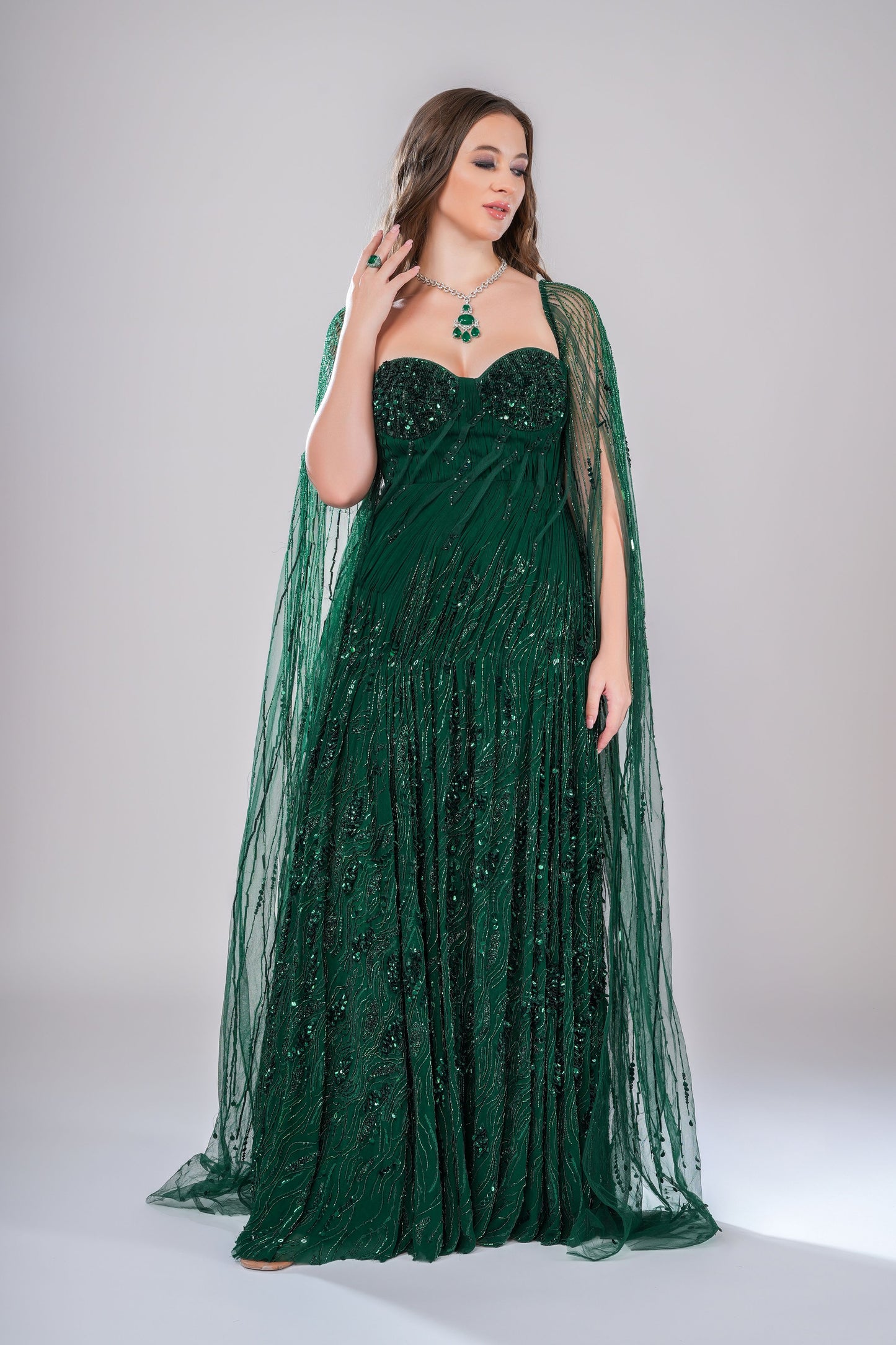Emerald Green Sweetheart Evening Gown with Detachable long Sleeves