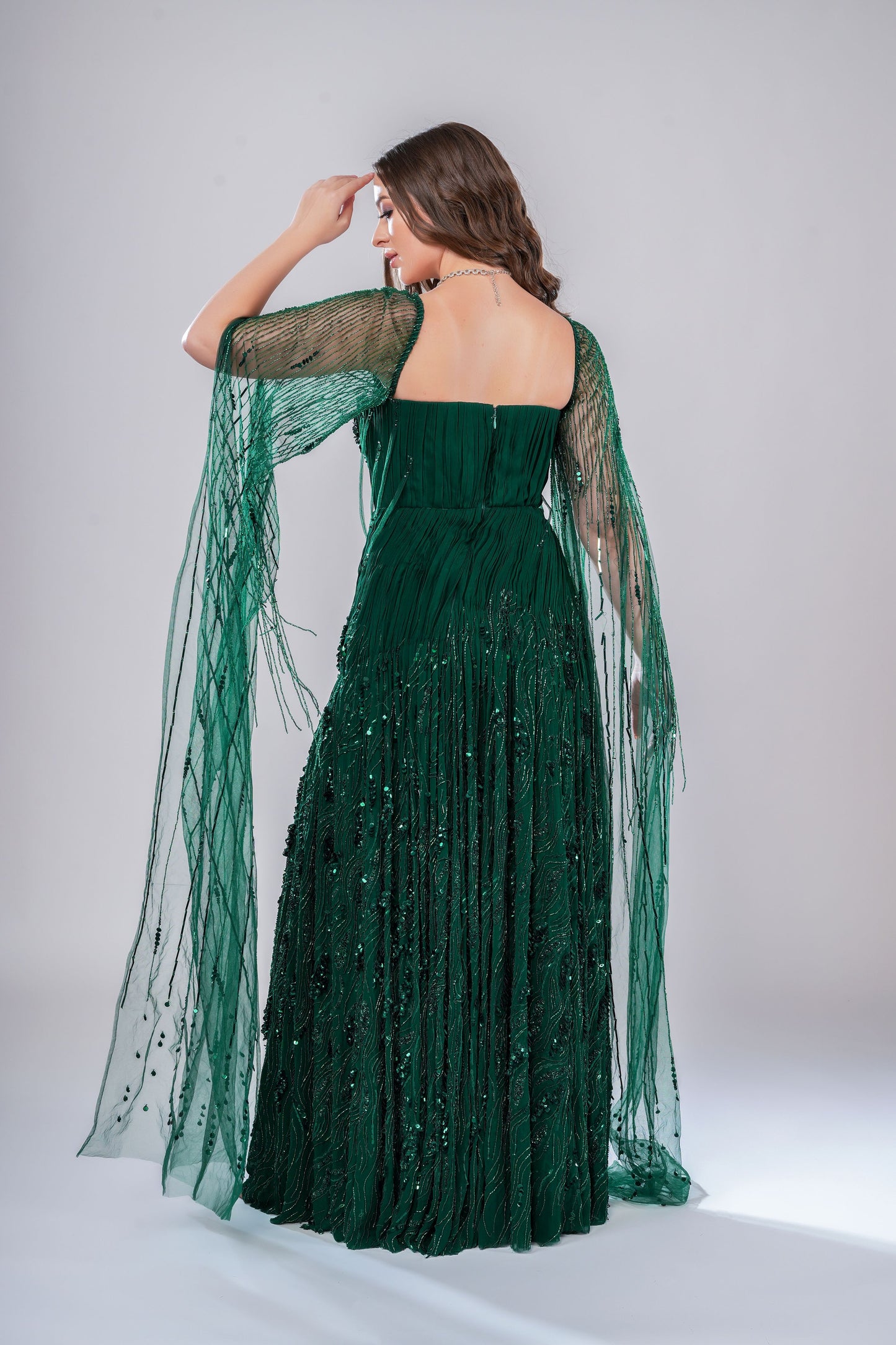 Emerald Green Sweetheart Evening Gown with Detachable long Sleeves